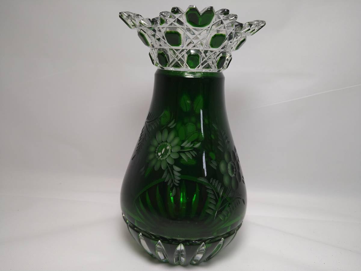 マイセン　Meissen クリスタル　フラワーベース　緑　色被　花瓶　切子 公式】アンティーク家具ラフジュ工房商品詳細ページドイツ